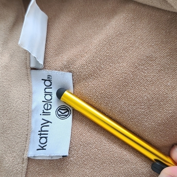 KATHY Ireland faux suade top size large - Picture 2 of 5